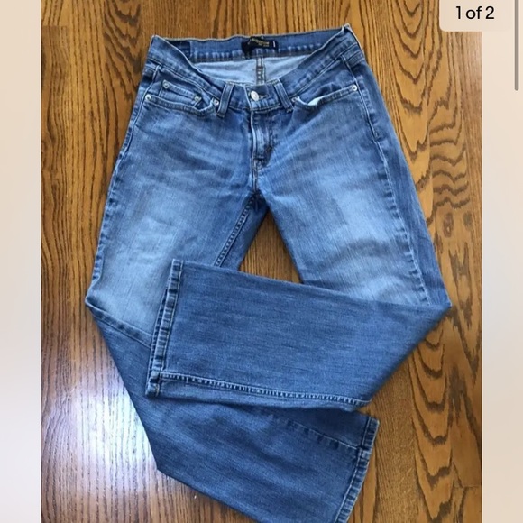 Levi's Denim - LEVIS Too Super Low 524 Jeans - Size 28 Waist